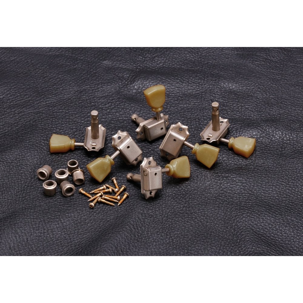 Gotoh SD90 Vintage-Style 3 Aside Vintage Aged / Relic Nickel Finish Tuning Machines