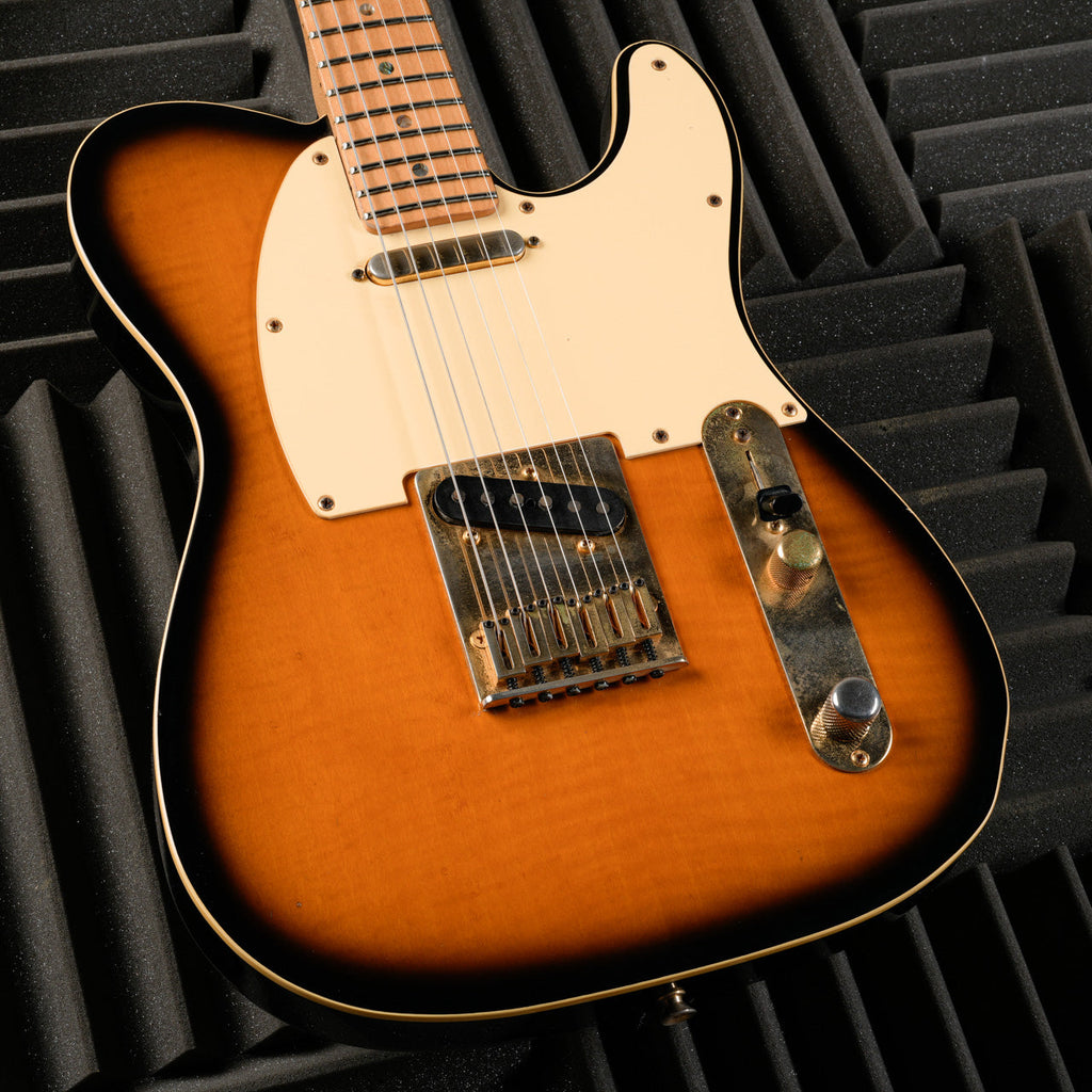 Fender DK-133 (DR. K) Hirofumi Tokutake - 1994 - 2-Tone Sunburst