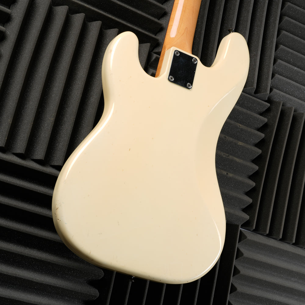 Fender PB-70 Precision Bass Reissue CIJ - 2004 - Olympic White