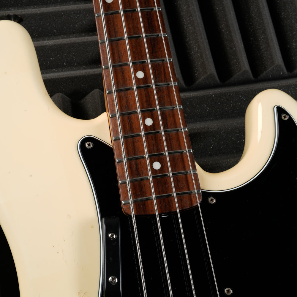 Fender PB-70 Precision Bass Reissue CIJ - 2004 - Olympic White