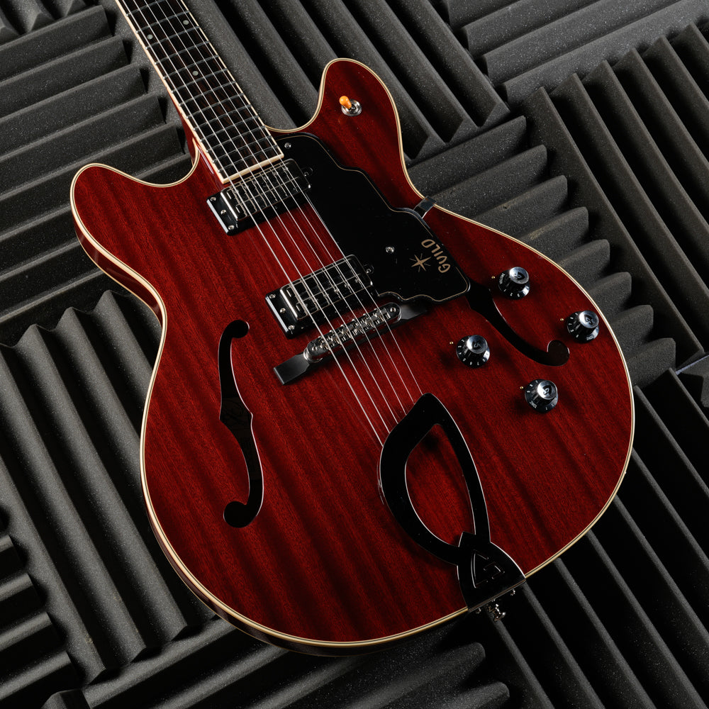 Guild Newark St. Collection Starfire IV 2022 - Cherry Red
