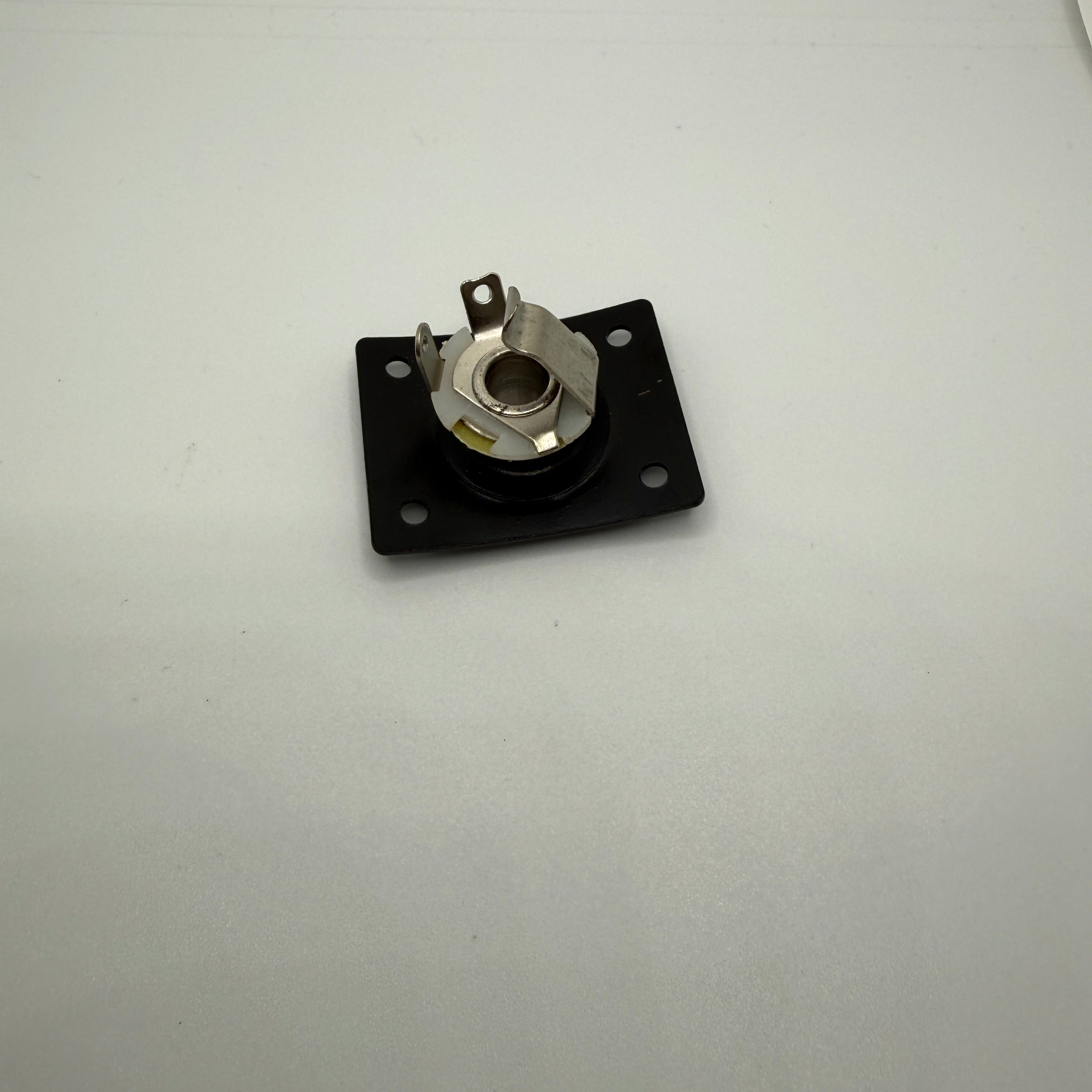 Guitar 6.35mm Output Jack Socket with Plate Cover