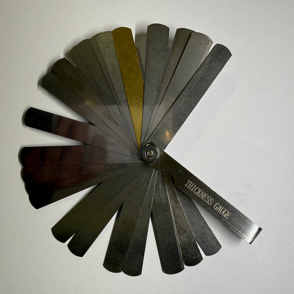 32-Blade High Precision Feeler Gauge